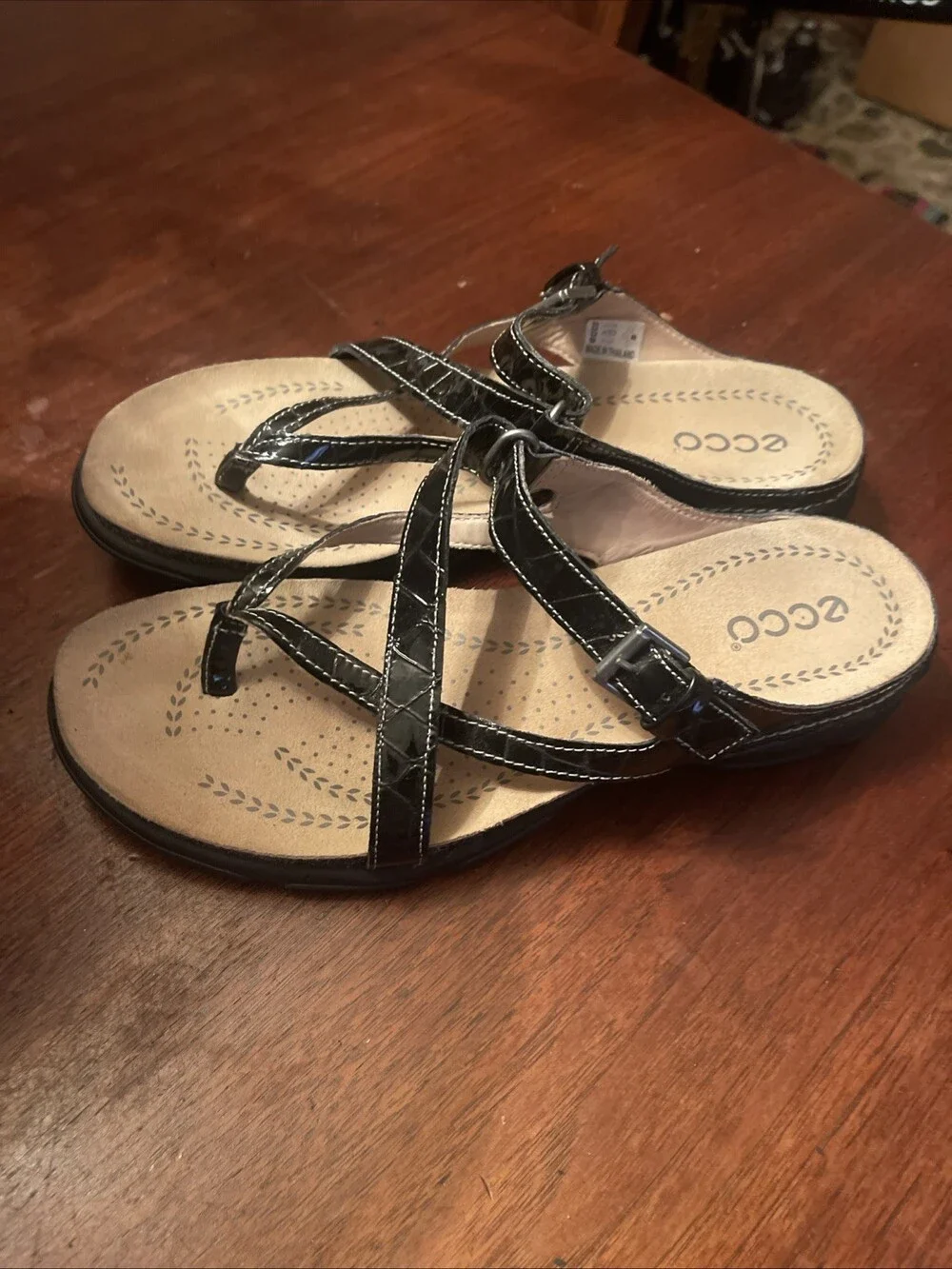 Ecco Black Croc Print Strappy Sandals Women's Size 8M Adjustable (S1983)